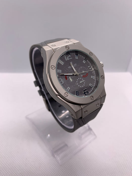 Silver Steel Men’s Luxury Watch – Black Dial Chronograph Design