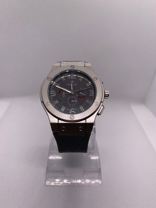 Silver Steel Men’s Luxury Watch – Black Dial Chronograph Design