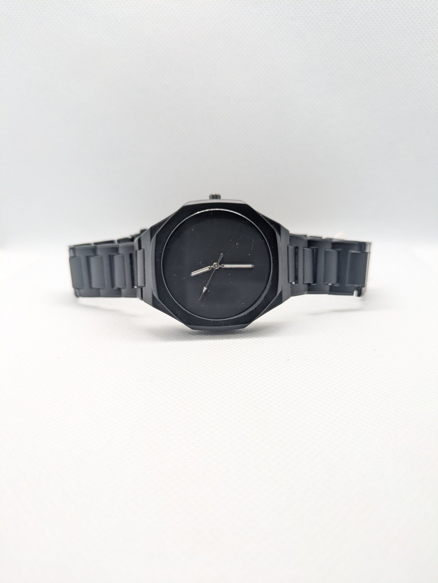 Full Black Steel Men’s Luxury Watch – Premium Minimal Design